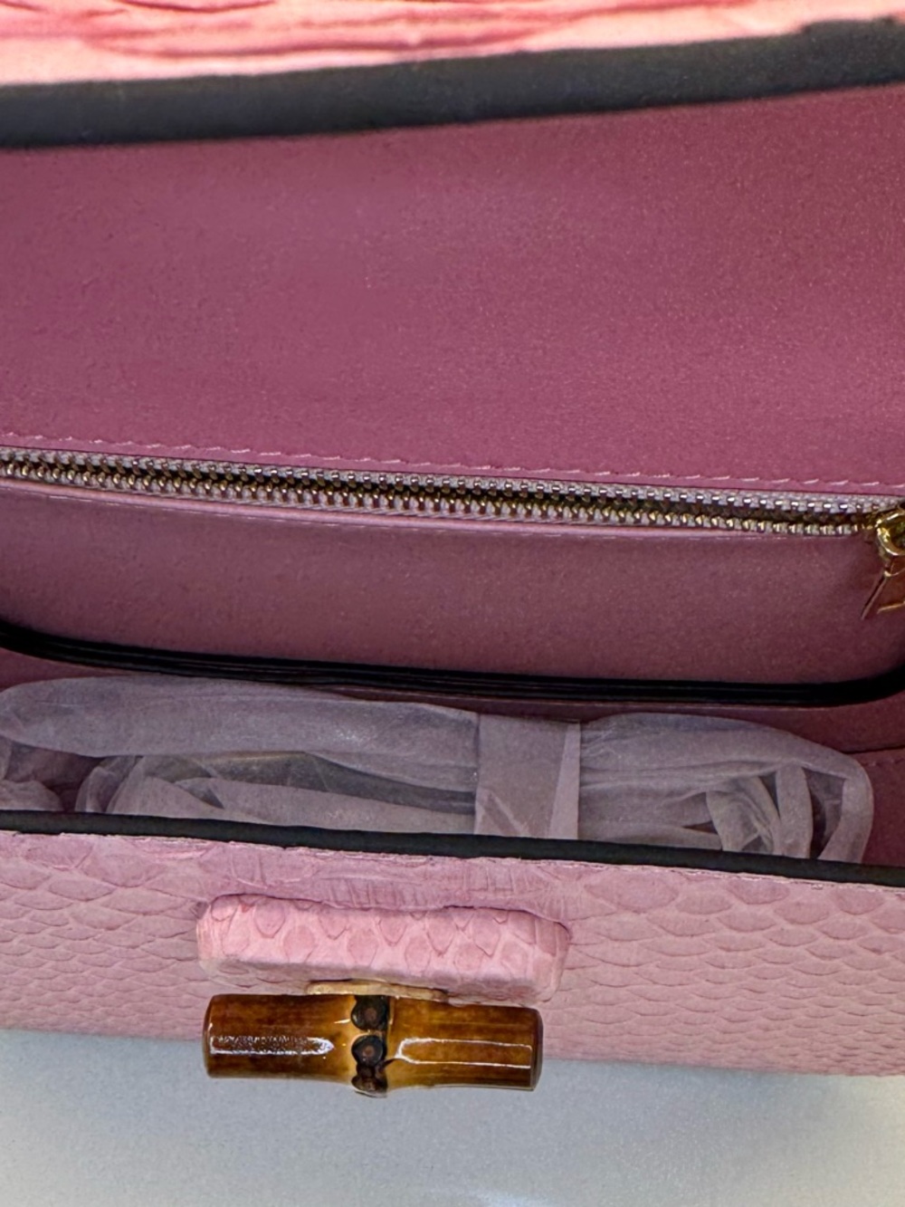 Pink Python-Texture Bamboo Handle Shoulder Bag - Picture 4 of 4